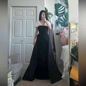 Rachel Gilbert Black and White Column Maxi Gown with Overskirt AU1/US4 NWT